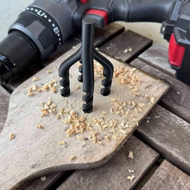 Woodworking Jokes - プラスチック製の四つ穴ドリルビット。面白いジョークグッズ、電動ドリル用の装飾的な模造道具。