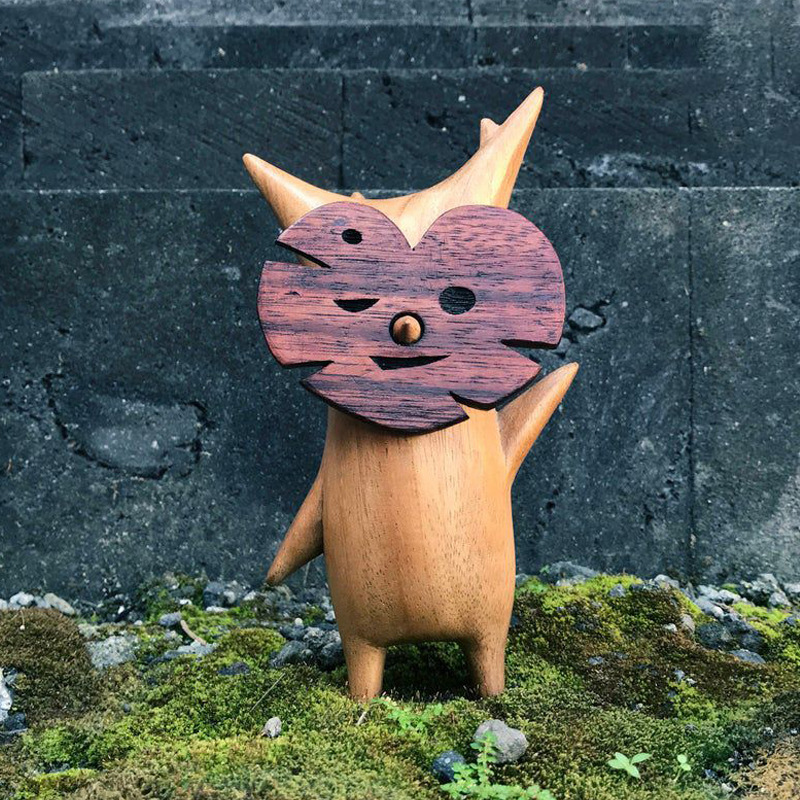 家を飾るための木のコロク像、ゲーム愛好家のための手工芸品、ゼ - Woodworking Resin のレビューと価格